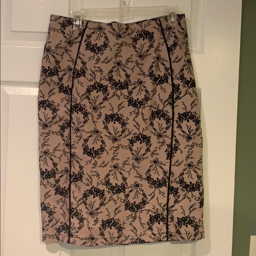 MikaRose pink and black pencil skirt M